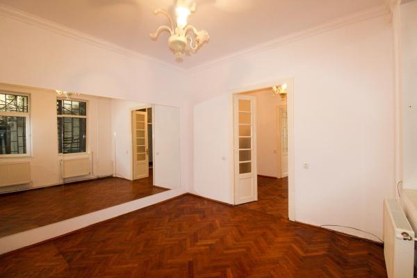 Dorobanti - Inchiriere Casa 4 Camere