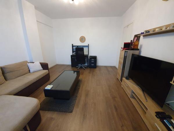 Apartament 2 camere-PRIVIGHETORILOR-VEDERE PADUREA BANEASA