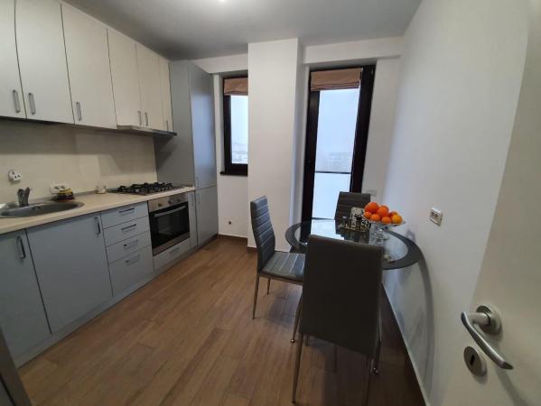 Apartament 2 camere-PRIVIGHETORILOR-VEDERE PADUREA BANEASA