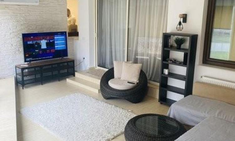 Vitan Mall Bloc Nou Apar 2 camere Parcare Terasa Centrala