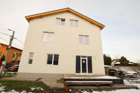 Individual villa 5 rooms - PIPERA - Dr Bisericii - land 212 sqm