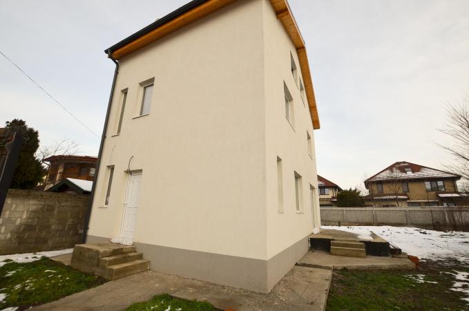 Individual villa 5 rooms - PIPERA - Dr Bisericii - land 212 sqm