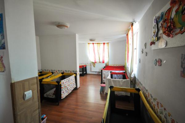 Parc Carol Regina Maria Vila P+1+M 180mp Curte Proprie