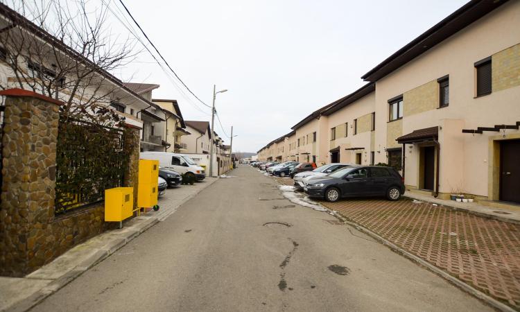 4-room villa -Pipera area