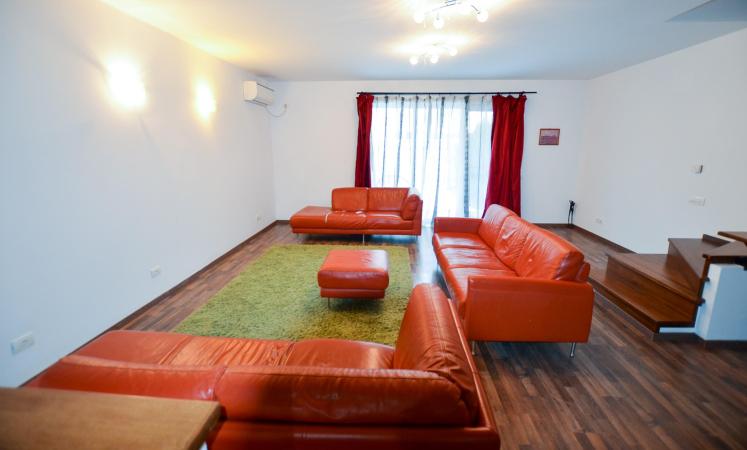 4-room villa -Pipera area