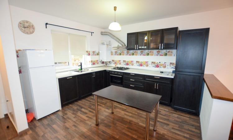 4-room villa -Pipera area