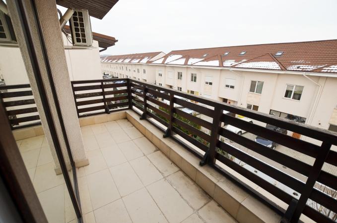 4-room villa -Pipera area