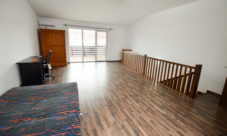 4-room villa -Pipera area