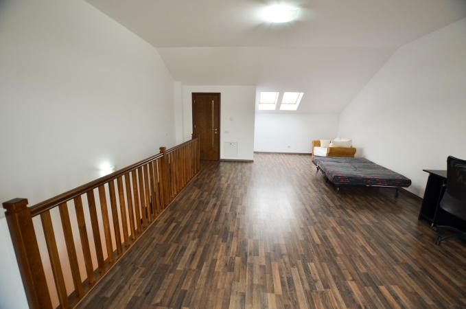 4-room villa -Pipera area