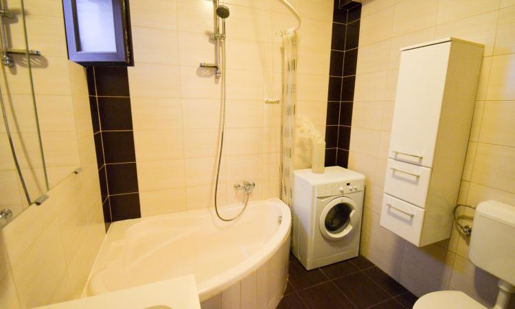 2 camere -55mp totali utili-2015 - Decebal - Delea Noua