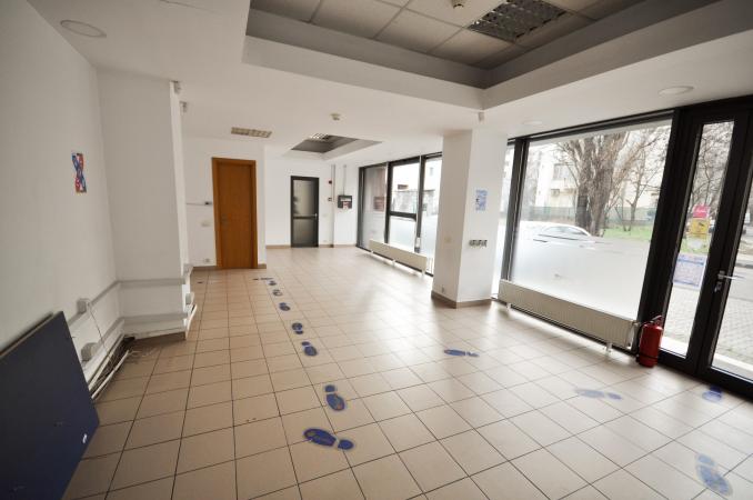 Unirii Spatiu comercial Birouri Vitrina Mare Centrala Parcare 80mp