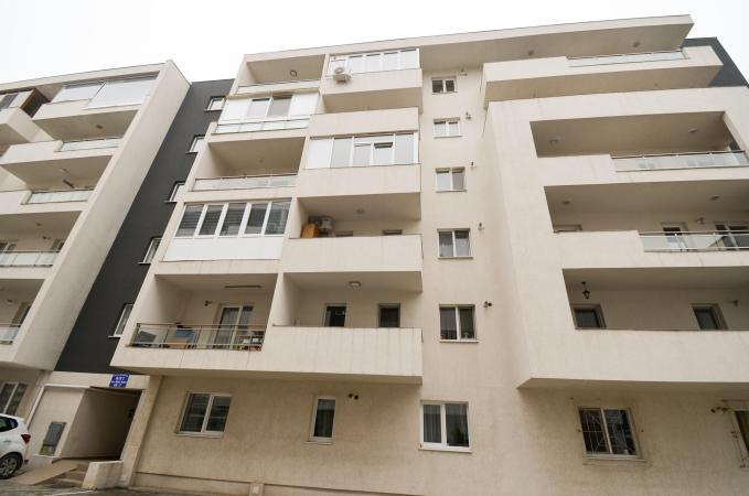Apartament 2 camere -  Berceni - Dealul Cucului cu parcare