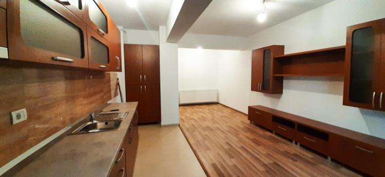 Apartament de inchiriat  in zona Baneasa - Sisesti