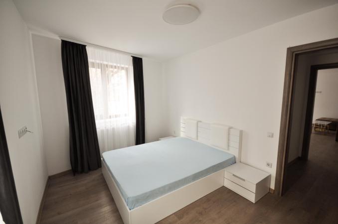 Tineretului Cantemir Apar 2 camere Centrala Proprie Terasa