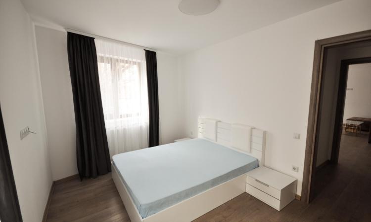 Tineretului Cantemir Apar 2 camere Centrala Proprie Terasa