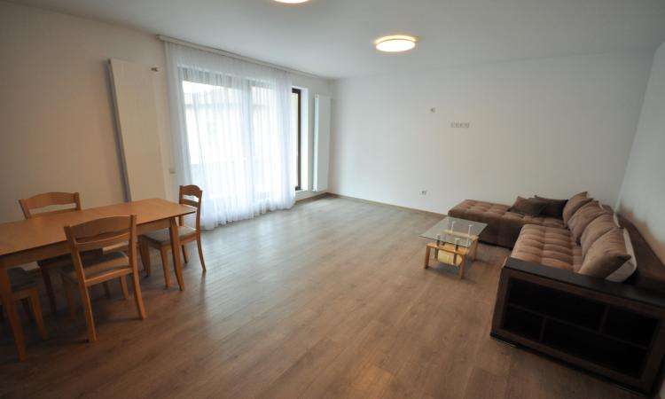 Tineretului Cantemir Apar 2 camere Centrala Proprie Terasa