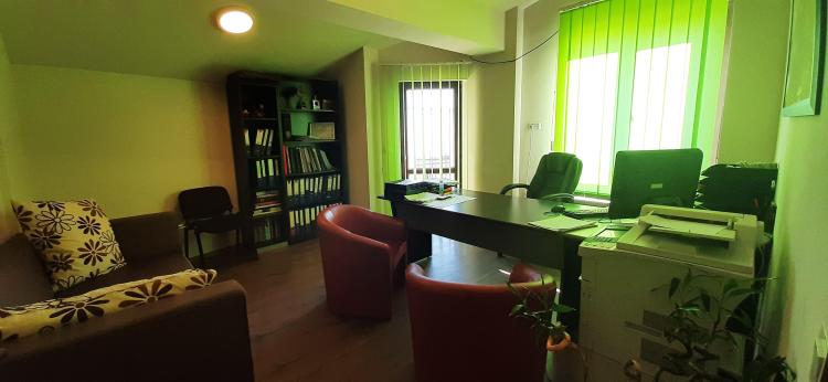 Inchiriere apartament 4 camere - Sos. Gheorghe Ionescu Sisesti