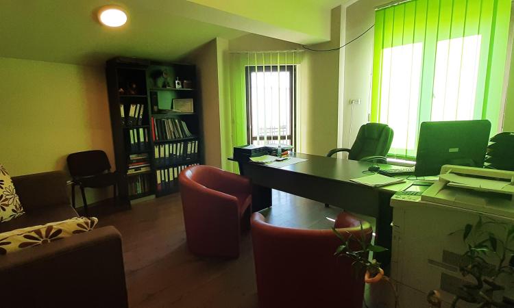 Inchiriere apartament 4 camere - Sos. Gheorghe Ionescu Sisesti