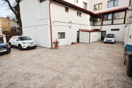 Calea Calarasilor Muncii Delea Spatiu comercial P+4 800mp