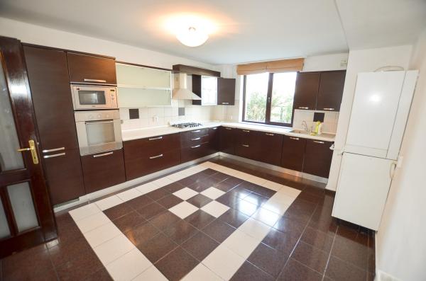 Vila P+1+M 7 camere - 310 mpc - PIPERA