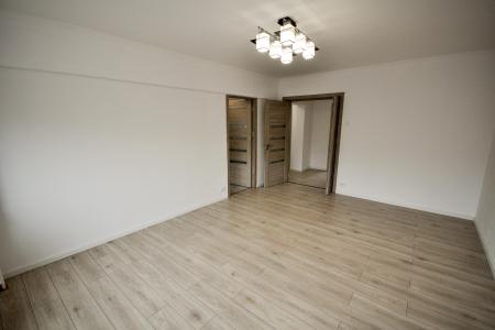 Bd Unirii Fanatani Spatiu Birouri 4 camere 100mp
