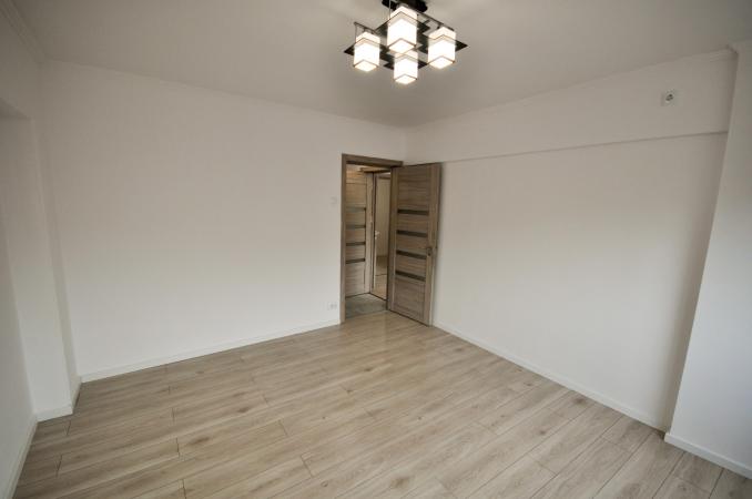 Bd Unirii Fanatani Spatiu Birouri 4 camere 100mp