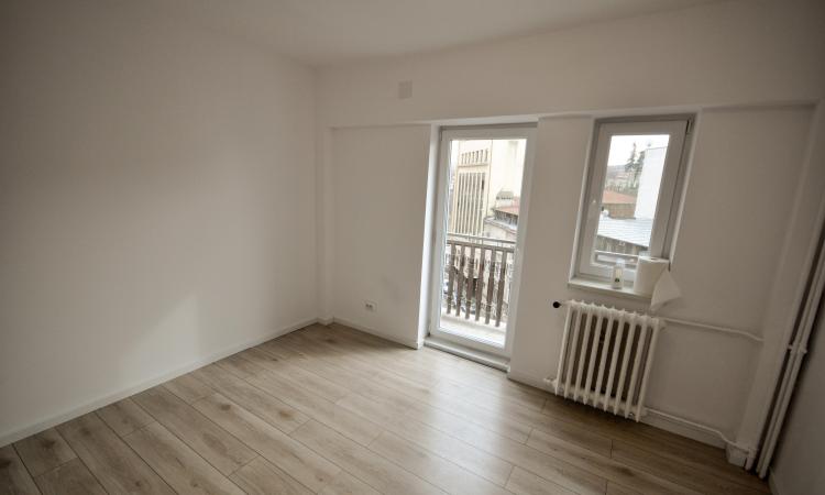 Bd Unirii Fanatani Spatiu Birouri 4 camere 100mp