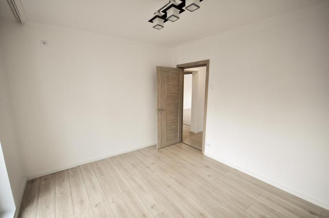 Bd Unirii Fanatani Spatiu Birouri 4 camere 100mp