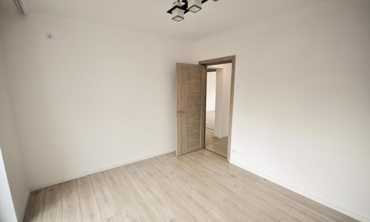 Bd Unirii Fanatani Spatiu Birouri 4 camere 100mp
