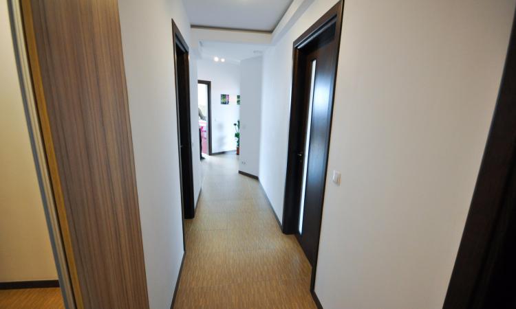 Vitan Mall Octavian Goga Apart 4 camere 130mp Bloc NOU