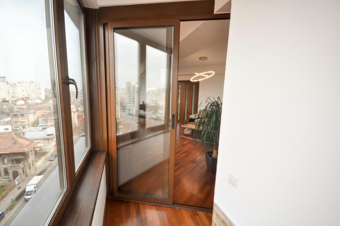 Vitan Mall Octavian Goga Apart 4 camere 130mp Bloc NOU