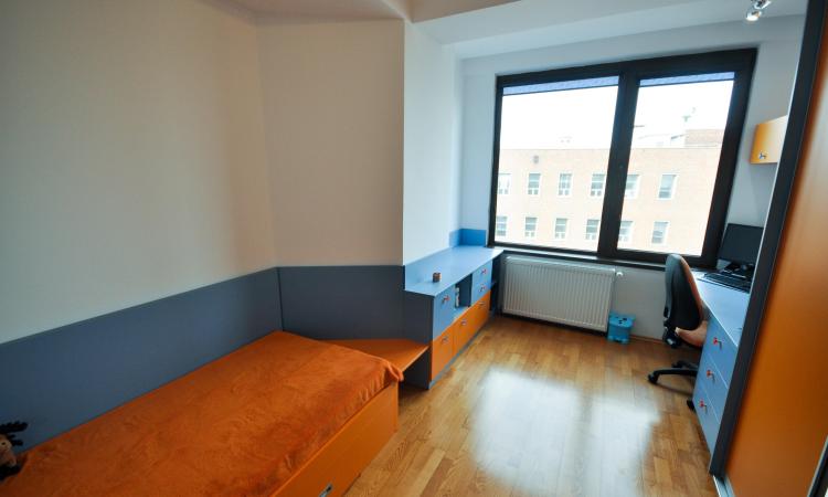 Vitan Mall Octavian Goga Apart 4 camere 130mp Bloc NOU