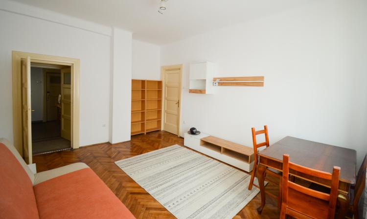 2 camere -renovat - totul nou - Cismigiu - Str Berzei 12