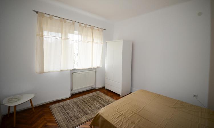 2 camere -renovat - totul nou - Cismigiu - Str Berzei 12