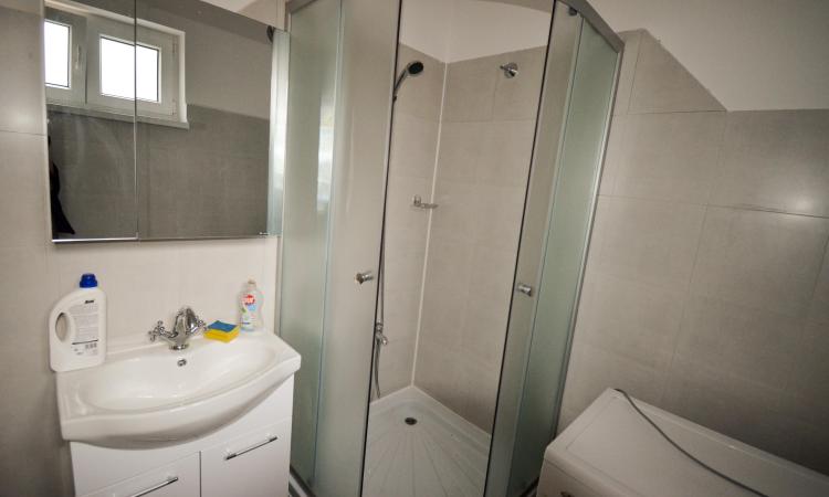 2 camere -renovat - totul nou - Cismigiu - Str Berzei 12