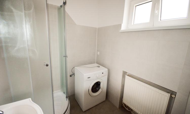 2 camere -renovat - totul nou - Cismigiu - Str Berzei 12