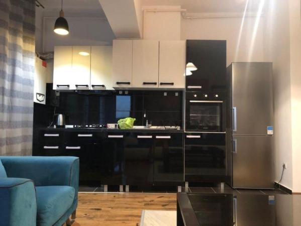 Apartament 2 camere - 61 mp - mobilat/utilat - an 2015 - Piata Alba Iuia