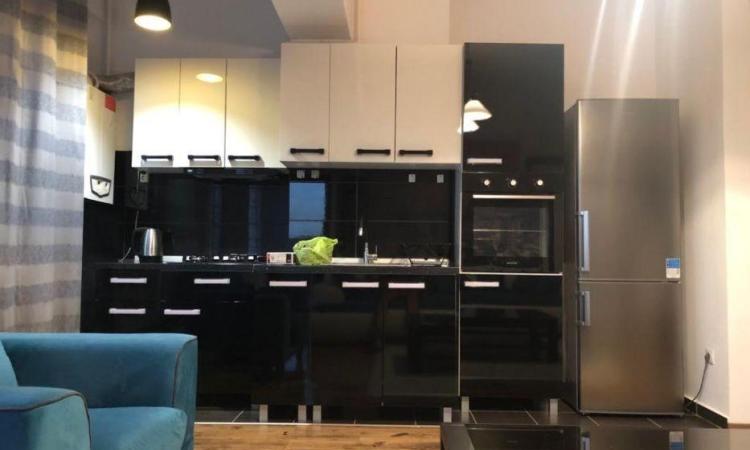 Apartament 2 camere - 61 mp - mobilat/utilat - an 2015 - Piata Alba Iuia