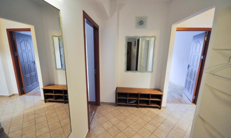 Decebal Delea Apartam Decomandat 4 camere 117mp Parcare