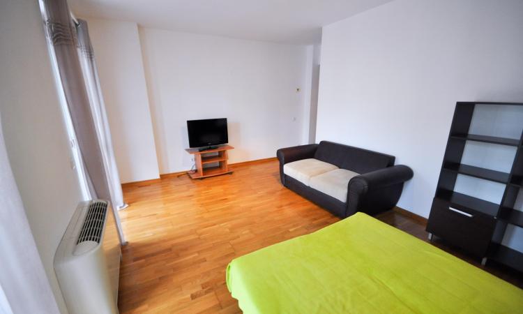 Decebal Delea Apartam Decomandat 4 camere 117mp Parcare