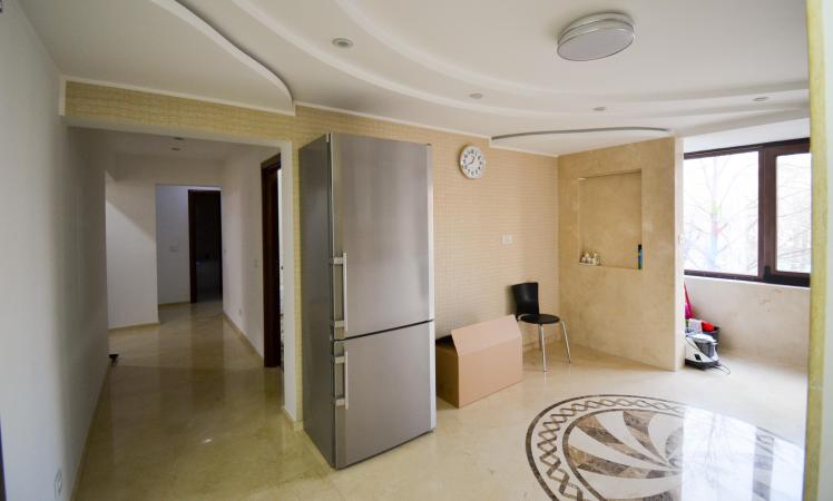 Apartament 3 camere - renovat integral - totul nou - Unirii - Fantani