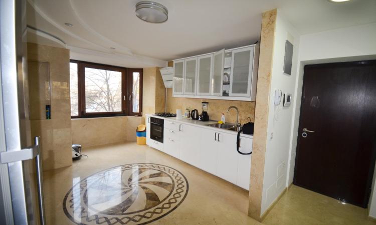 Apartament 3 camere - renovat integral - totul nou - Unirii - Fantani