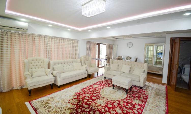 Apartament 3 camere - renovat integral - totul nou - Unirii - Fantani