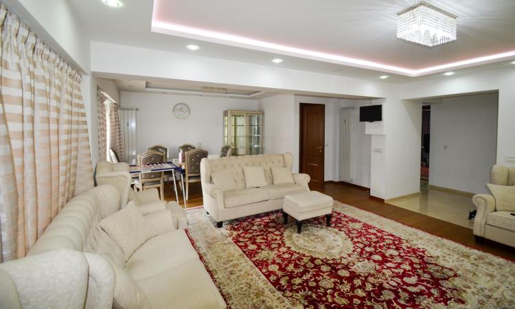 Apartament 3 camere - renovat integral - totul nou - Unirii - Fantani