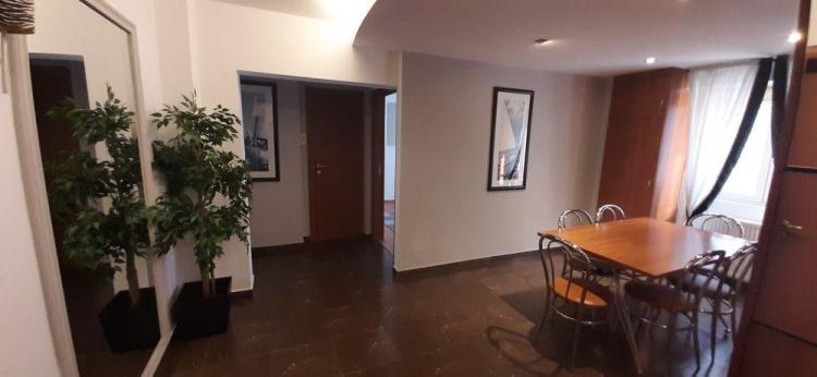 Bd Unirii Nerva Traian Apartament 3 camere Stare Ft Buna