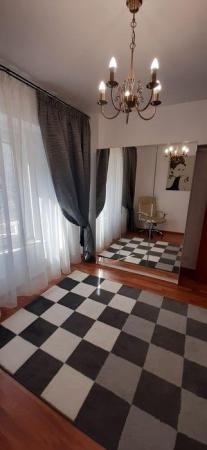 Bd Unirii Nerva Traian Apartament 3 camere Stare Ft Buna