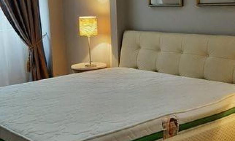 Bd Unirii Nerva Traian Apartament 3 camere Stare Ft Buna