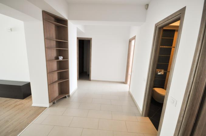 Rond Alba Iulia Dristor  Apartament Lux 3 camere 160mp Parcare