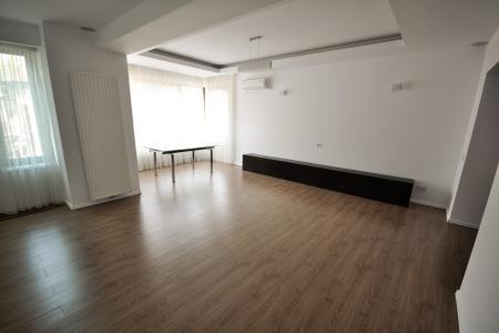 Rond Alba Iulia Dristor Apartament Lux 3 camere 160mp Parcare