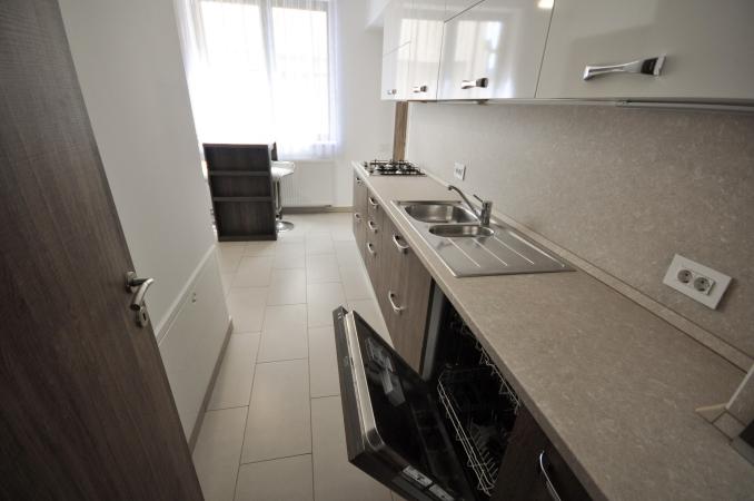 Rond Alba Iulia Dristor  Apartament Lux 3 camere 160mp Parcare